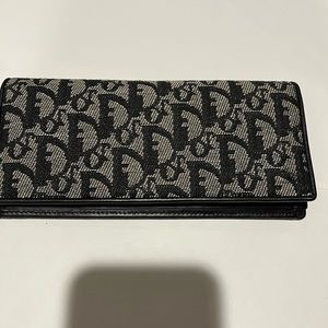 Dior flap wallet